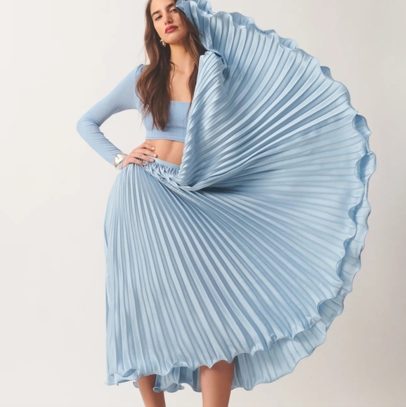 Reformation Bala Skirt in Mineral Blue size 2 NWT - Picture 1 of 12